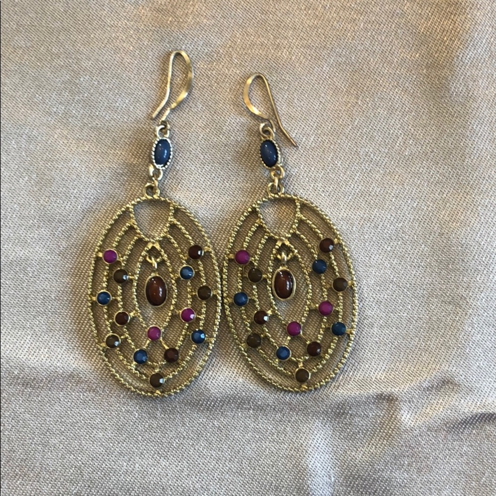Gold earrings. Never worn